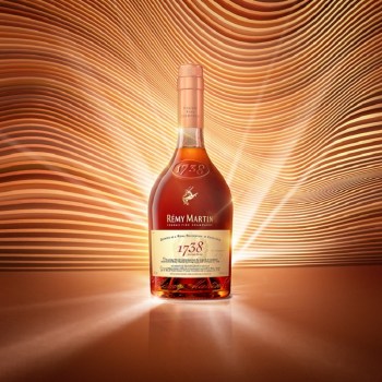 Image for the post Twisting cocktails with Cognac